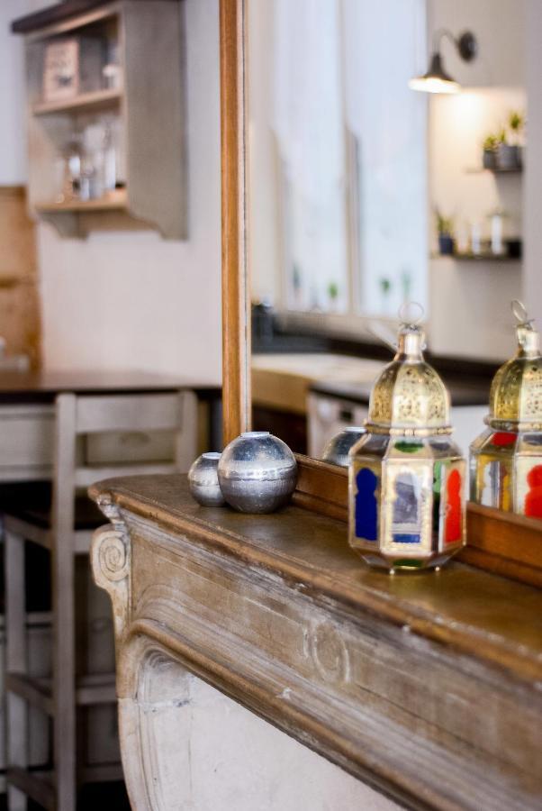 Le Cocon Des Deux Sirenes - Studio Cosy Pour 2 A Nancy Buitenkant foto