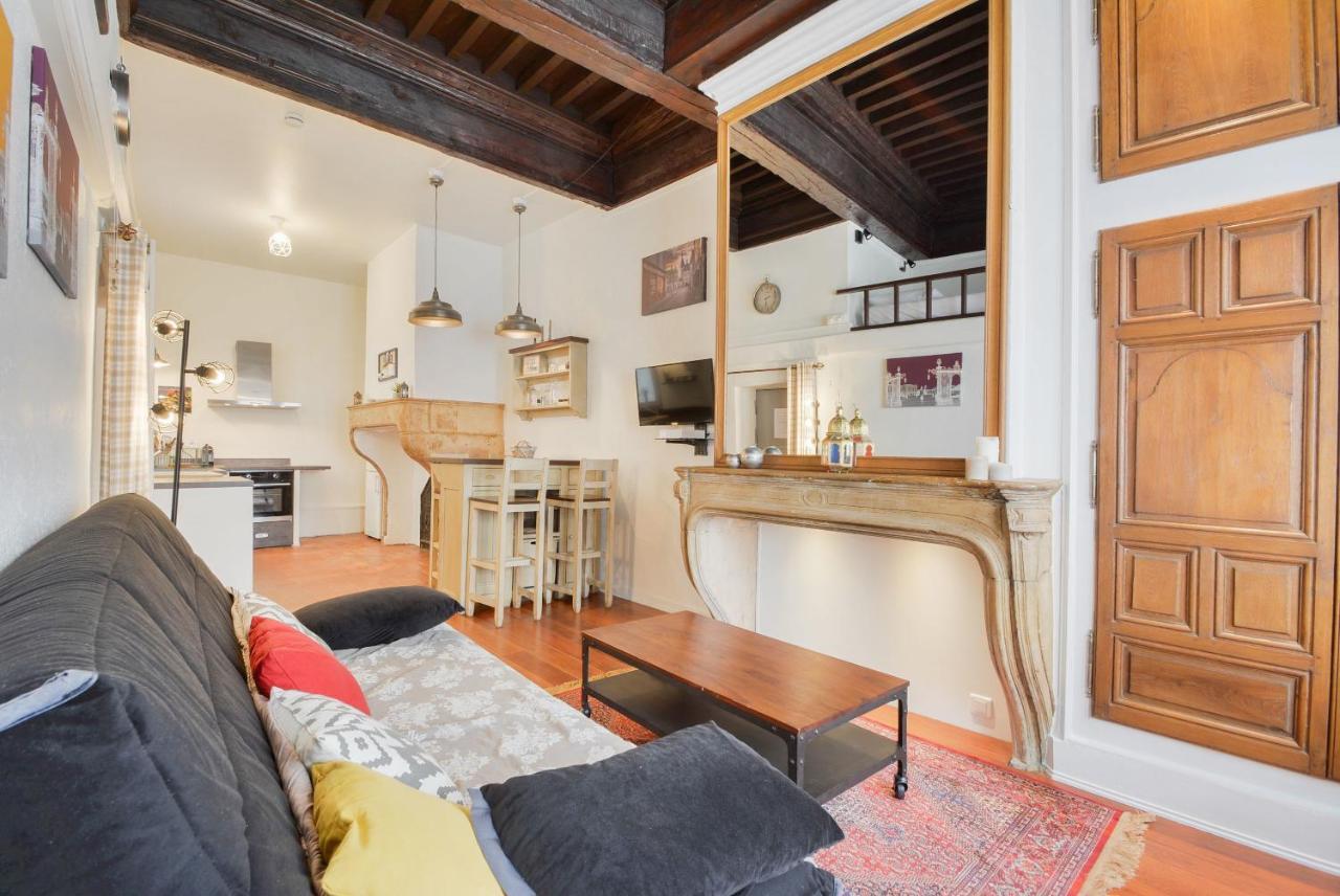 Le Cocon Des Deux Sirenes - Studio Cosy Pour 2 A Nancy Buitenkant foto